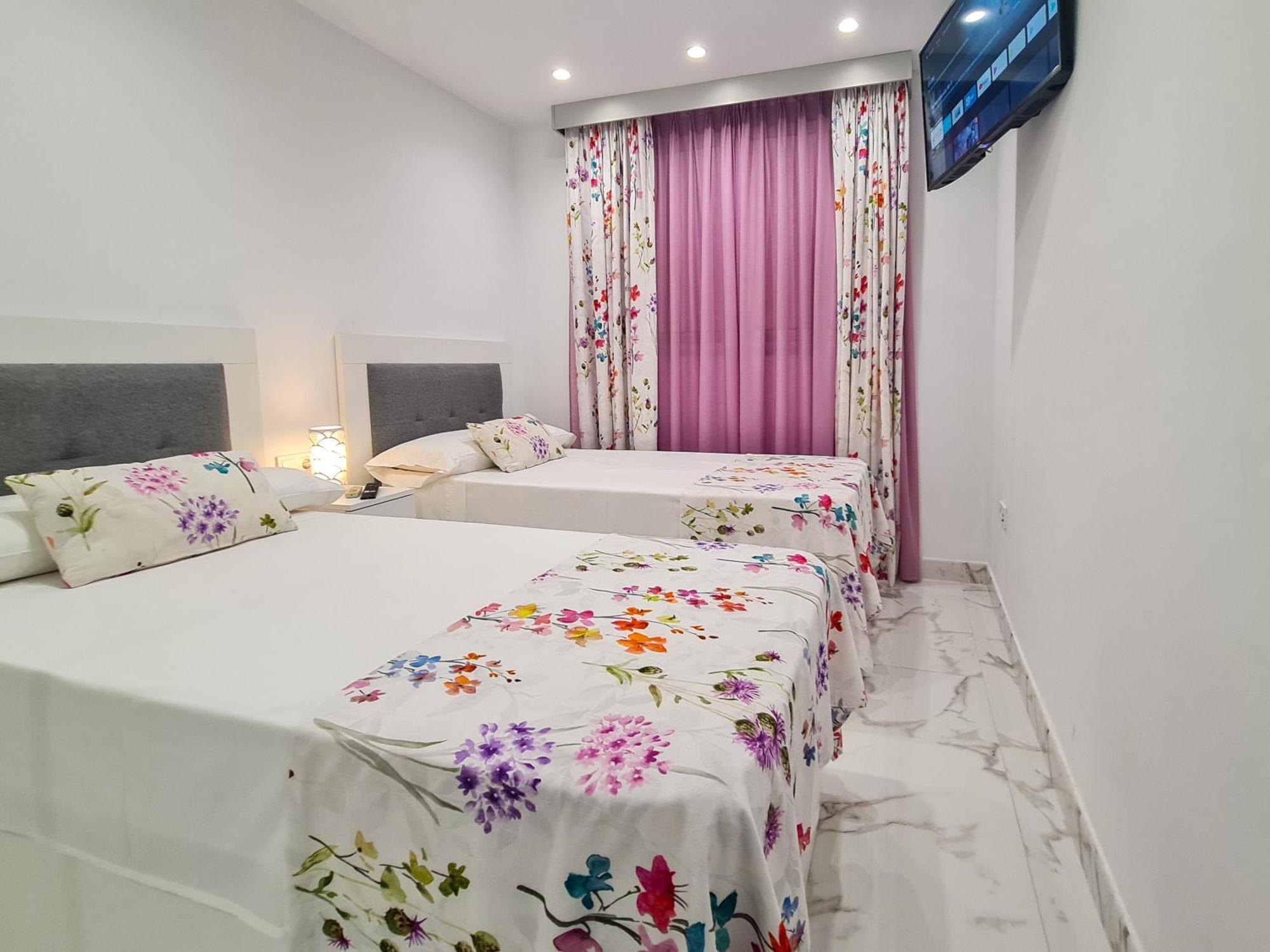 Apartamento Edificio Astoria Benidorm Exterior foto